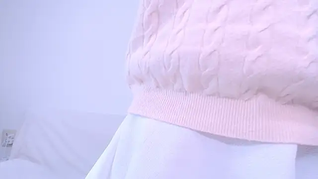 Snapshot of Minami_jjjj chatting on June 5, 12:00 pm Minami jjjj online show from June 5, 12:00 pm