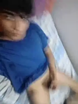 Snapshot of Rizos20cm chatting on November 8, 4:27 am Rizos20cm online show from November 8, 4:27 am