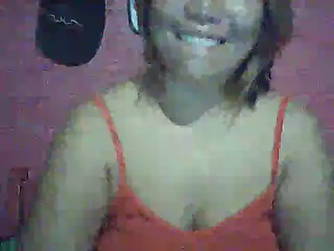 Snapshot of sweet_buncandy chatting on July 18, 7:00 pm sweet buncandy online show from July 18, 7:00 pm