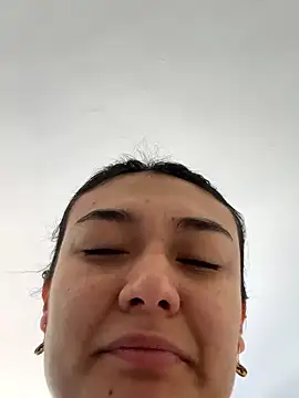 Im-Lola online show from January 18, 6:22 pm