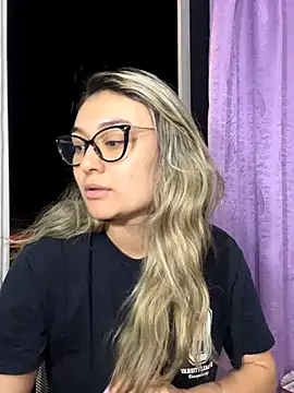 Im-Lola online show from November 7, 9:14 am