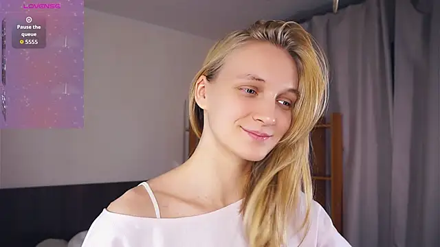 Snapshot of DierdreJacobsohn chatting on November 11, 6:30 am DierdreJacobsohn online show from November 11, 6:30 am