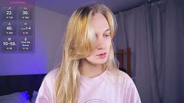 Snapshot of DierdreJacobsohn chatting on November 3, 6:07 am DierdreJacobsohn online show from November 3, 6:07 am