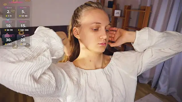 Snapshot of DierdreJacobsohn chatting on November 26, 6:35 am DierdreJacobsohn online show from November 26, 6:35 am