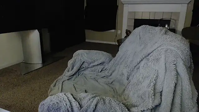 Snapshot of Skyl31 chatting on January 16, 7:34 am Skyl31 online show from January 16, 7:34 am