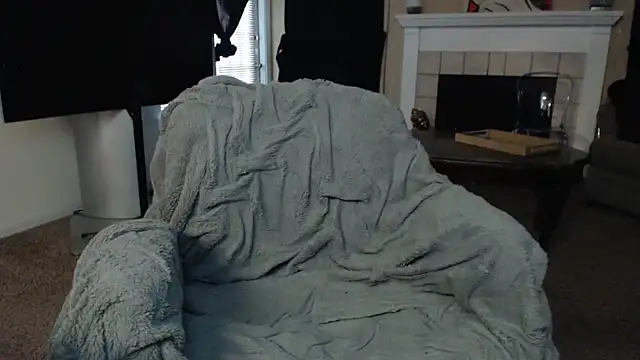 Snapshot of Skyl31 chatting on November 29, 10:32 pm Skyl31 online show from November 29, 10:32 pm