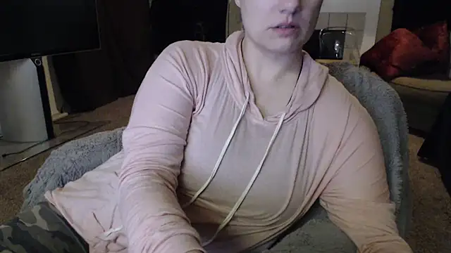 Snapshot of Skyl31 chatting on December 1, 5:30 am Skyl31 online show from December 1, 5:30 am