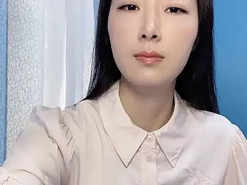 ella55-- online show from November 16, 1:10 am