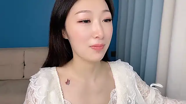 ella55-- online show from April 9, 4:36 am