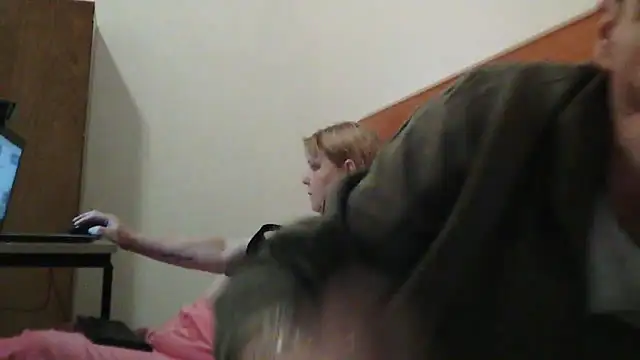 Snapshot of Sylviastar46 chatting on February 14, 3:56 pm Sylviastar46 online show from February 14, 3:56 pm