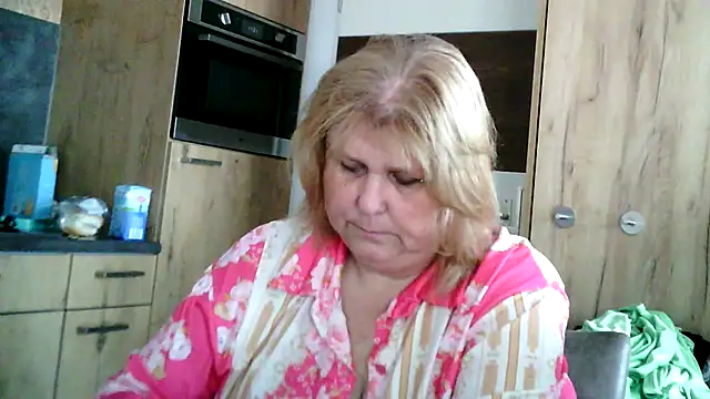 Sylviastar46 online show from March 24, 9:09 am