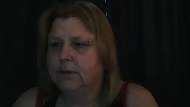 Snapshot of Sylviastar46 chatting on February 1, 10:13 am Sylviastar46 online show from February 1, 10:13 am