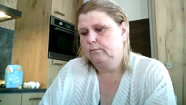 Sylviastar46 online show from March 22, 8:49 am