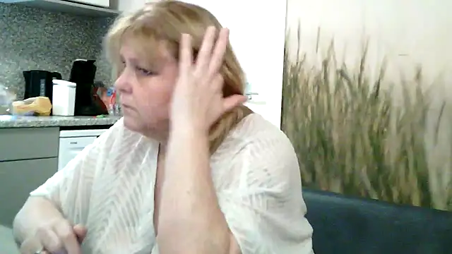 Sylviastar46 online show from March 29, 3:57 pm