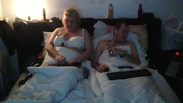 Sylviastar46 online show from January 12, 8:47 pm