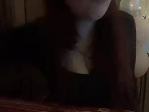 Snapshot of Secretly_seductive_wife chatting on November 2, 1:21 am Secretly seductive wife online show from November 2, 1:21 am