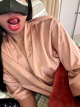 trinhvutrinh online show from December 21, 7:10 am