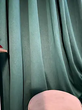 trinhvutrinh online show from December 20, 7:00 am