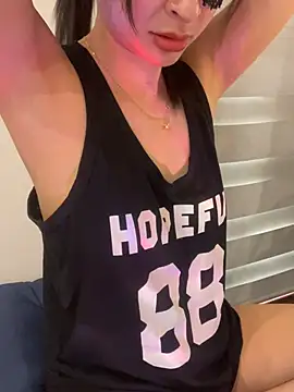 trinhvutrinh online show from March 20, 7:42 am