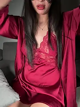 trinhvutrinh online show from January 15, 4:32 pm