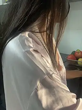 trinhvutrinh online show from March 17, 7:00 am