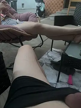 Teeny-Slut18 online show from June 26, 7:42 pm