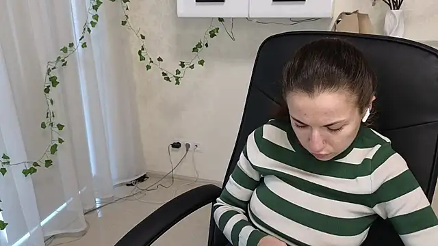 Ulyanix online show from April 19, 4:02 am