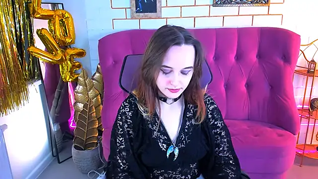 IreneBailey online show from November 7, 9:03 am