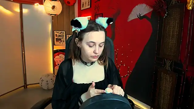 IreneBailey online show from October 31, 9:17 am