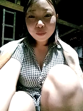 julybe online show from November 28, 11:54 am