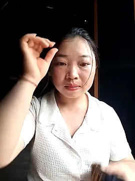 julybe online show from July 20, 7:49 am