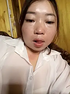 julybe online show from February 25, 5:07 am