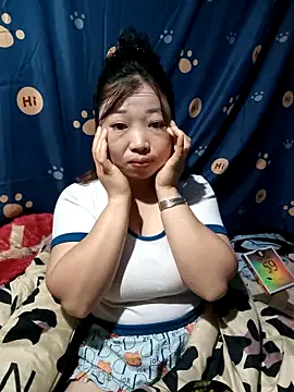 julybe online show from November 18, 2:16 am