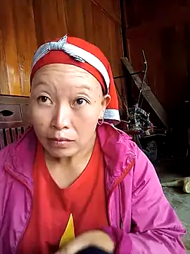 Snapshot of cute-kiss chatting on October 30, 2:54 am cute-kiss online show from October 30, 2:54 am