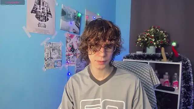 LeoBensyten online show from December 18, 2:32 pm