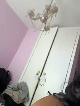 kennedylorel online show from November 20, 1:23 pm