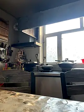 aniani11 online show from December 14, 5:02 am