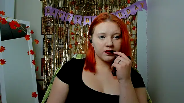 Snapshot of FoxPlayXX chatting on November 11, 9:31 pm FoxPlayXX online show from November 11, 9:31 pm