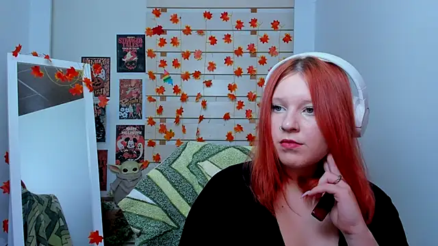 Snapshot of FoxPlayXX chatting on November 28, 10:32 pm FoxPlayXX online show from November 28, 10:32 pm