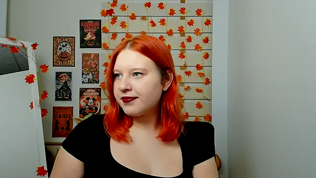 Snapshot of FoxPlayXX chatting on November 5, 8:12 pm FoxPlayXX online show from November 5, 8:12 pm