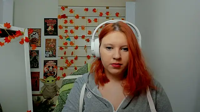 Snapshot of FoxPlayXX chatting on November 26, 10:21 pm FoxPlayXX online show from November 26, 10:21 pm