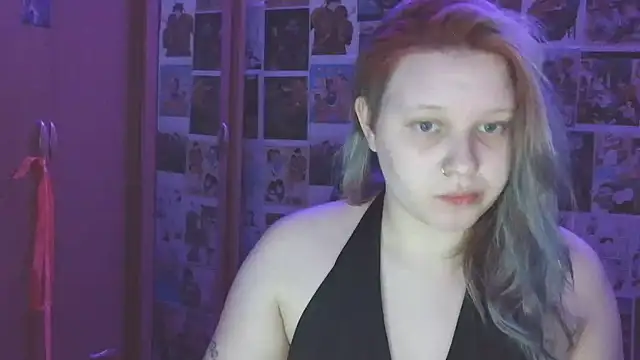Snapshot of FoxPlayXX chatting on July 9, 7:46 pm FoxPlayXX online show from July 9, 7:46 pm