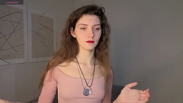 LauraYoungg online show from February 20, 9:17 pm