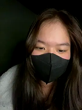 Snapshot of BUNNY050465 chatting on November 18, 6:11 pm BUNNY050465 online show from November 18, 6:11 pm