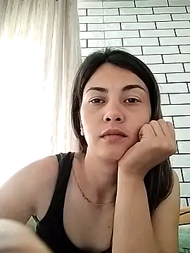 Snapshot of Karoline_Cherie chatting on July 1, 9:09 am Karoline Cherie online show from July 1, 9:09 am