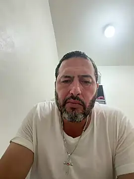 ezrah23 online show from March 30, 5:20 am