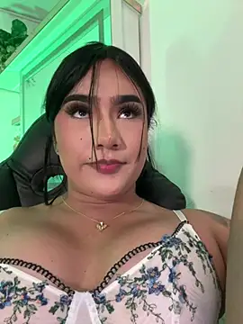 Vale prado online show from April 17, 9:17 pm