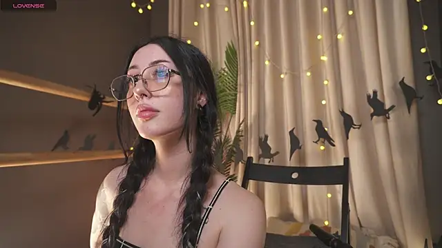 Snapshot of xannybunny_ chatting on October 31, 9:11 pm xannybunny online show from October 31, 9:11 pm