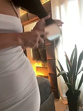 BrigitteVons online show from April 11, 10:24 pm