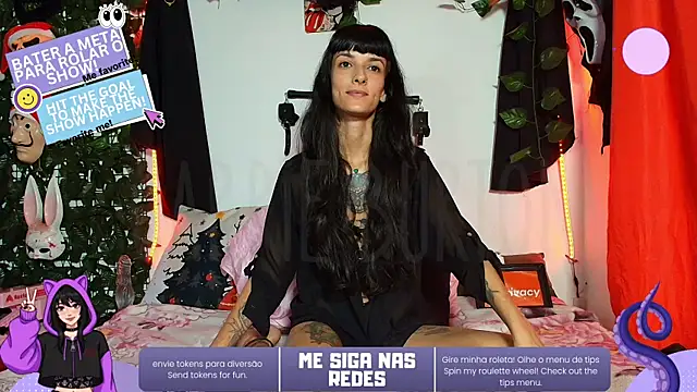 Snapshot of CarrieBurton chatting on December 1, 3:13 pm CarrieBurton online show from December 1, 3:13 pm